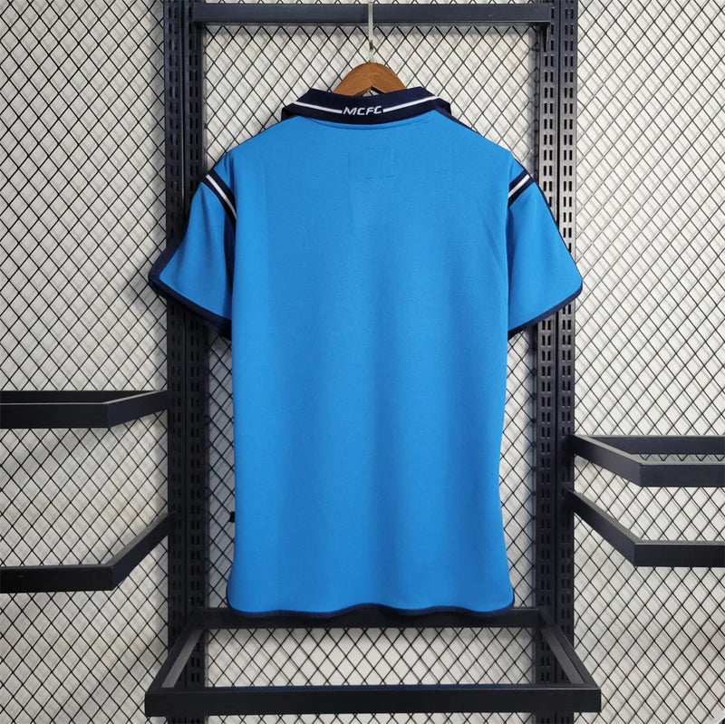 מנצסטר סיטי חולצת רטרו 2001