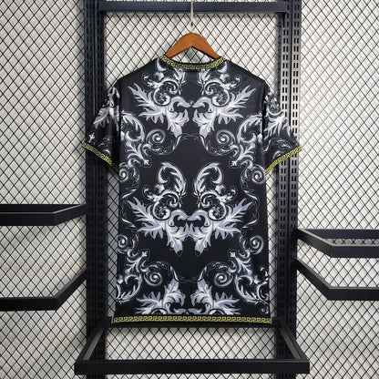 איטליה מיוחדת - חולצת וורסצה זהב שחור