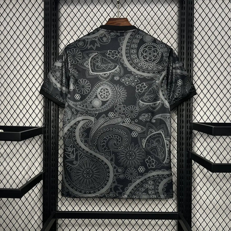 ברצלונה חולצה מיוחדת 2024