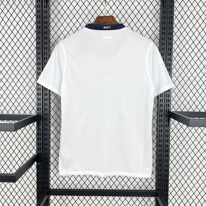 מנצסטר יונייטד חולצת רטרו 2008