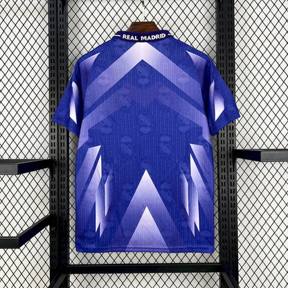 חולצה כדורגל רטרו ריאל מדריד 1996