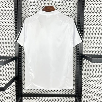 ריאל מדריד רטרו 2004